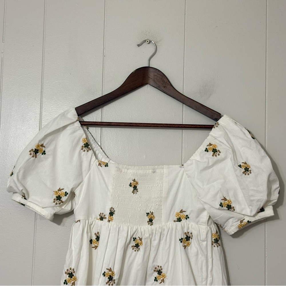 Endless Rose Puff Sleeve Milkmaid Mini Dress XS White Floral Embroidered NWT - Picture 9 of 11